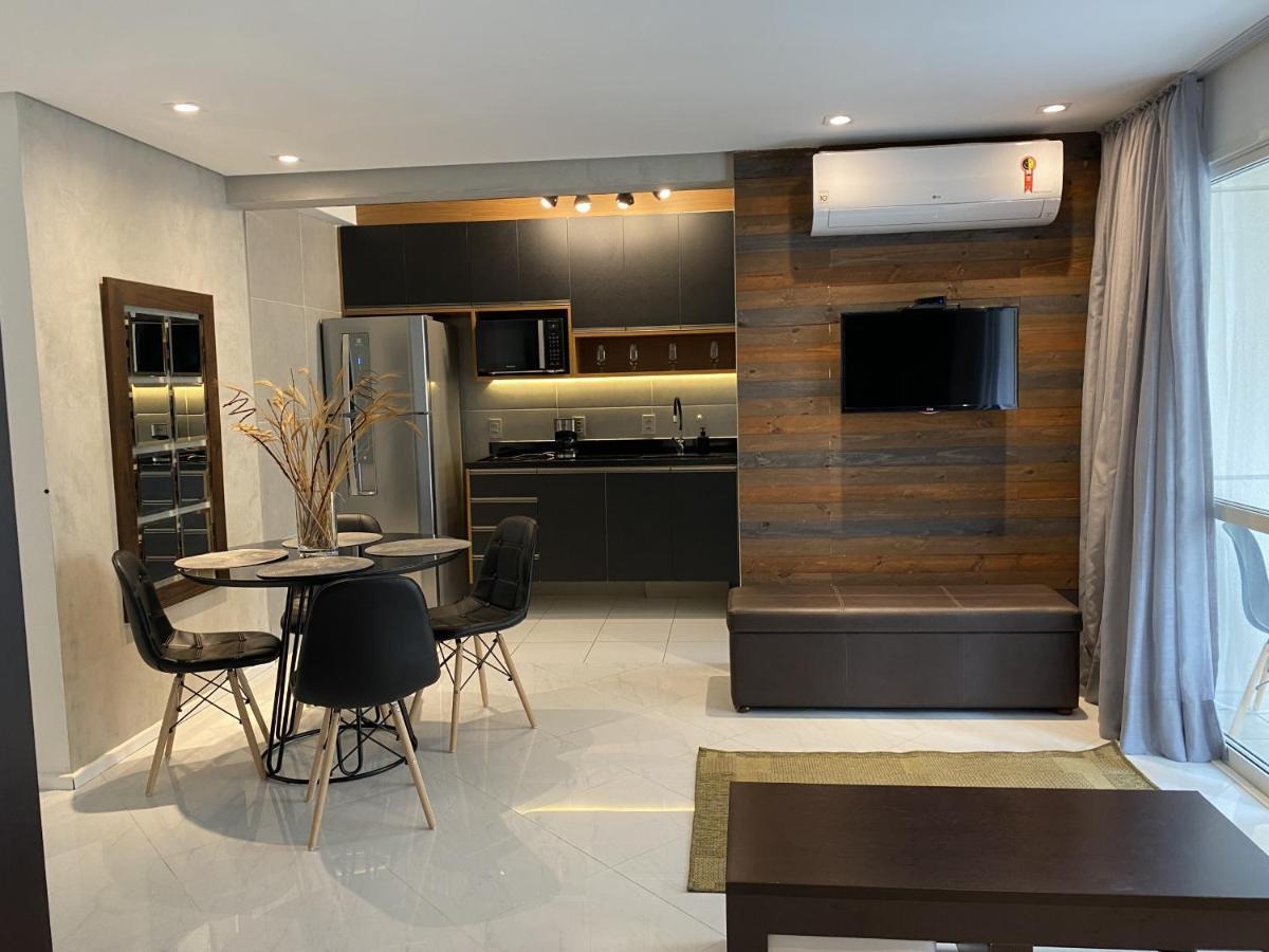 Akile Peixoto Gomide Apartamento